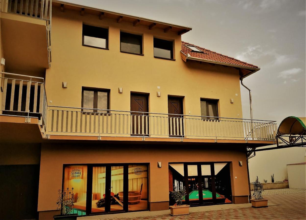 Termal Apartmanhaz Veresegyház Extérieur photo