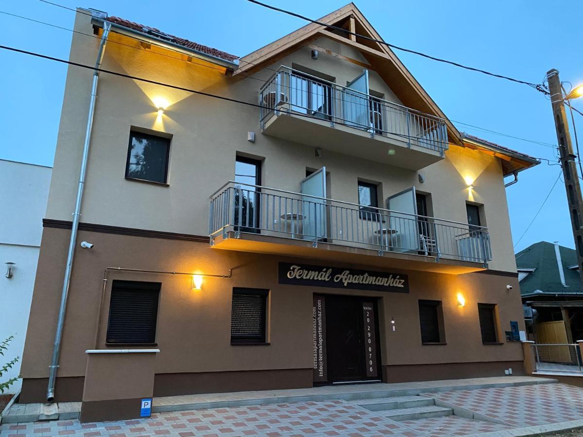 Termal Apartmanhaz Veresegyház Extérieur photo